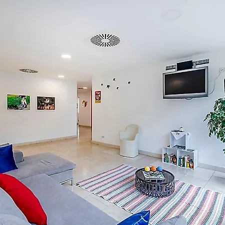 Hi - De Juventude Hostel